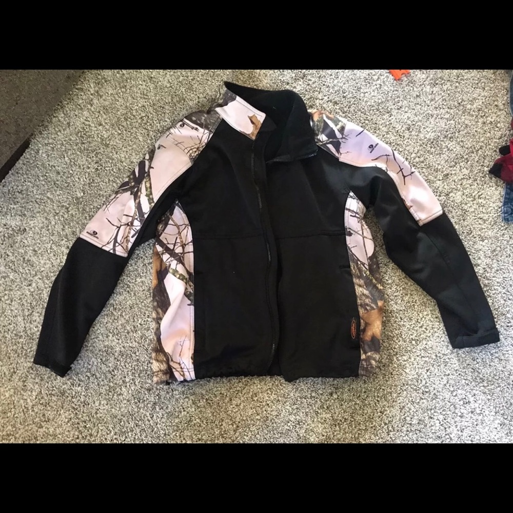 Women’s mossy oak camo coat